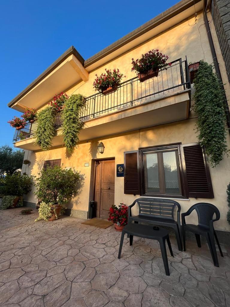 B&B Casa Doria Valmontone Exteriör bild